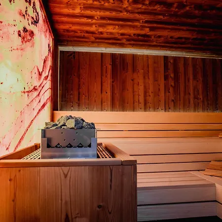 Apart-hotel Comfort Bursztynowe & *