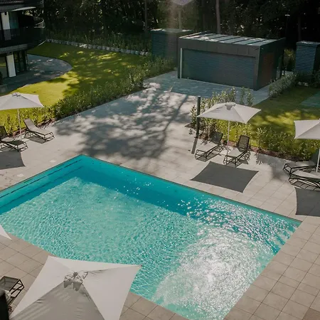 Comfort Bursztynowe & Apart-hotel *